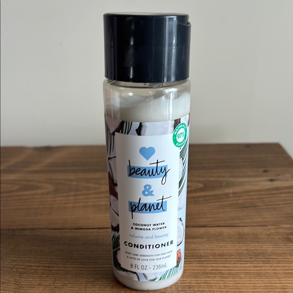 NIB Beauty & Planet conditioner